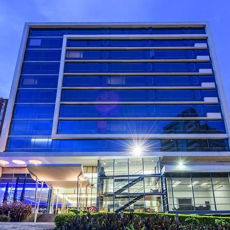 Nh Collection Medellin Royal Hotel Bagian luar foto