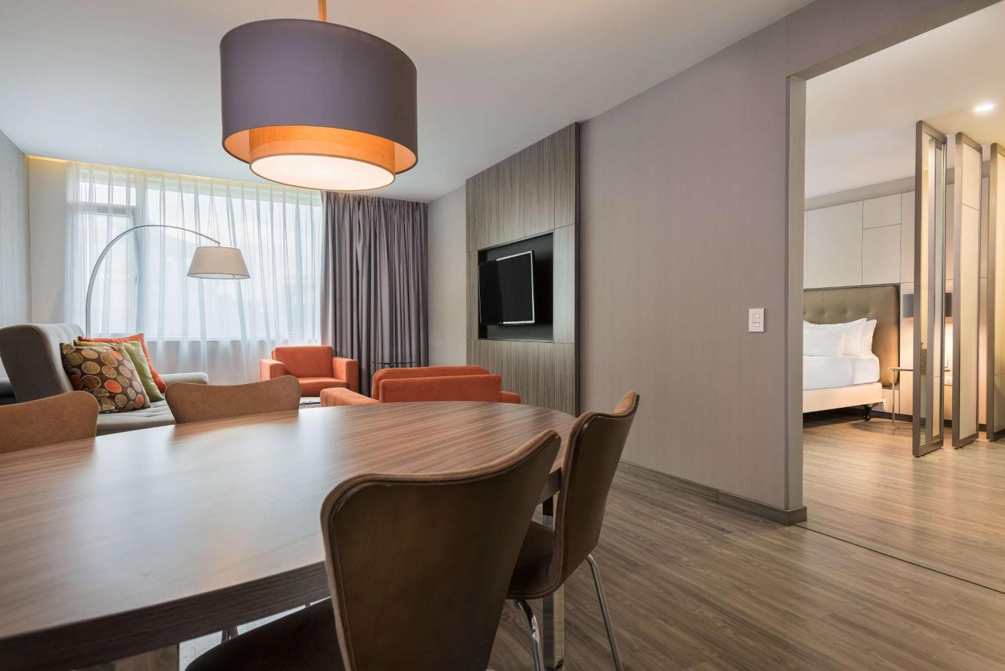 Nh Collection Medellin Royal Hotel Bagian luar foto