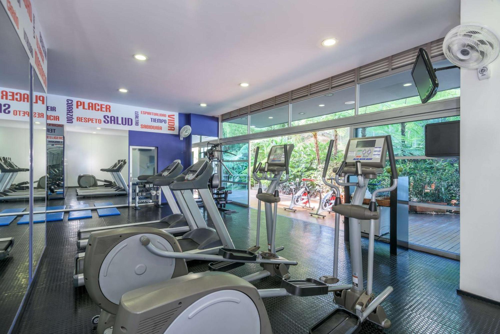 Nh Collection Medellin Royal Hotel Bagian luar foto